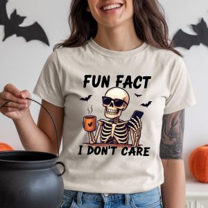 halloween „fun fact: i don’t care“ skelett t shirt